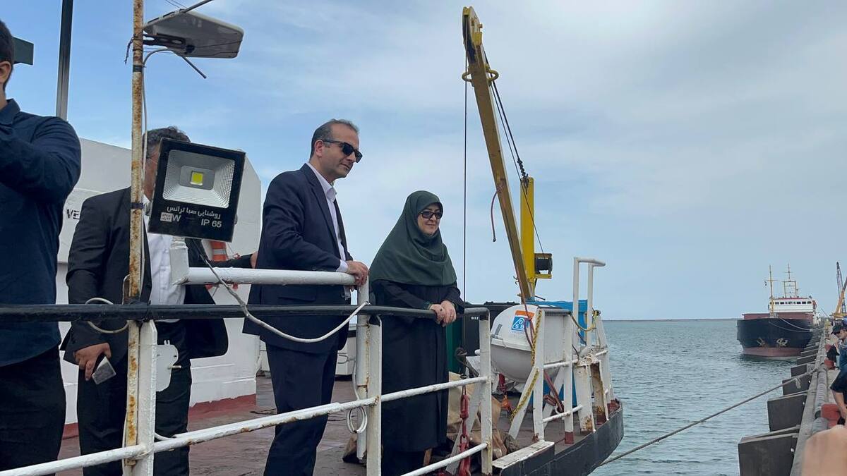 بازدید مهاجرانی از مجتمع بندری کاسپین