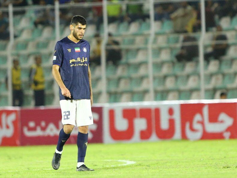 مدافع استقلالی پیشنهاد رسمی از پرسپولیس ندارد