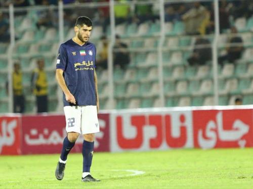 مدافع استقلالی پیشنهاد رسمی از پرسپولیس ندارد