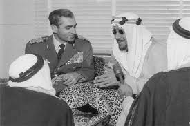 امیر قطر خاطره خیانت پهلوی‌ها را زنده کرد 