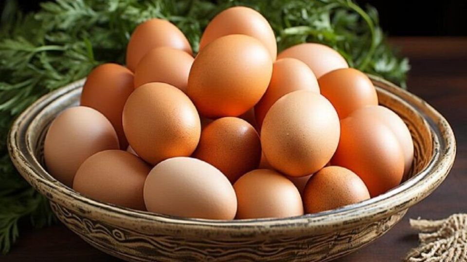 این افراد نباید تخم مرغ بخورند 