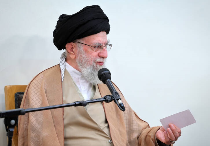 بیانات رهبر انقلاب در دیدار دست‌اندرکاران کنگره‌ شهدای امدادگر