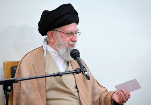 بیانات رهبر انقلاب در دیدار دست‌اندرکاران کنگره‌ شهدای امدادگر