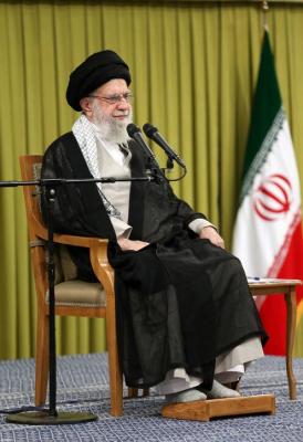  دیدار جمعی از معلمان سراسر کشور با رهبر انقلاب / عکس