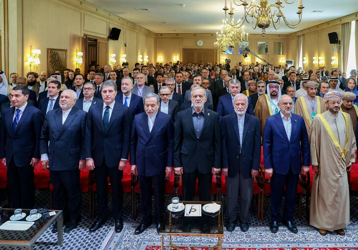 تهران، میزبان منطقه و جهان + عکس