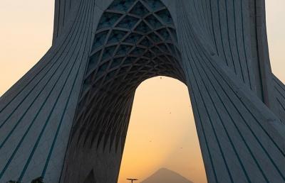  طلوع خورشید بر فراز دماوند 