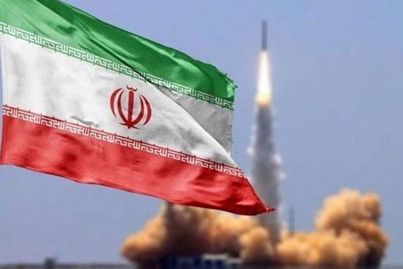 قدرت ایران مایه عقب نشینی آمریکا در مذاکرات + فیلم