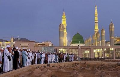  تصاویر خیره کننده از قبرستان بقیع 