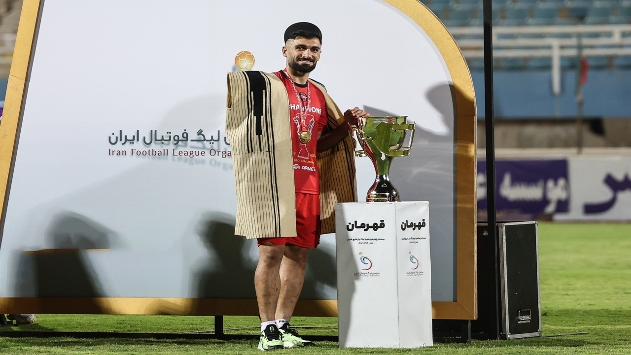 افشای قرارداد  عارف آقاسی با پرسپولیس 