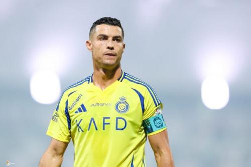  عقب‌نشینی رونالدو