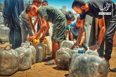 کودکان فلسطینی درانتظارآب