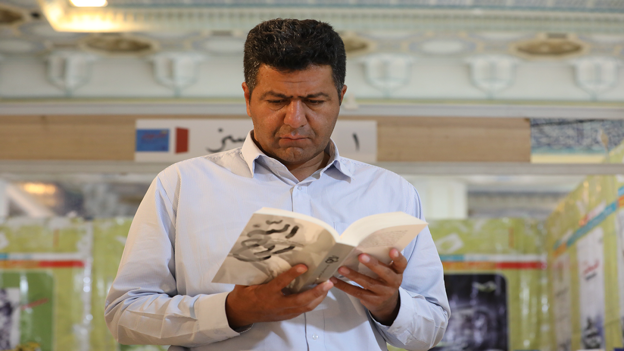 نگارش کتاب «روح‌الله» ۶ سال زمان برد 