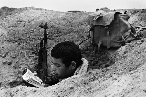 شهیدی که با قرآن مأنوس بود و با شهادت ماندگار شد +عکس