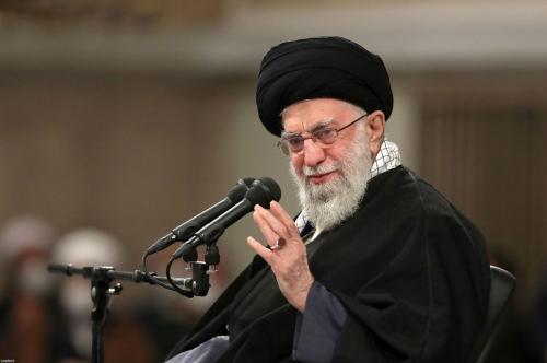 تذکر رهبر انقلاب به نمایندگان در خصوص انقلابی گری 