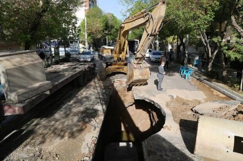 مشکل آب میدان قدس تهران امروز رفع می‌شود