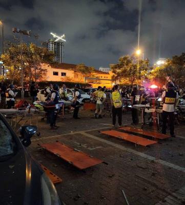 موشک های ایرانی اراضی اشغالی را سوزاند