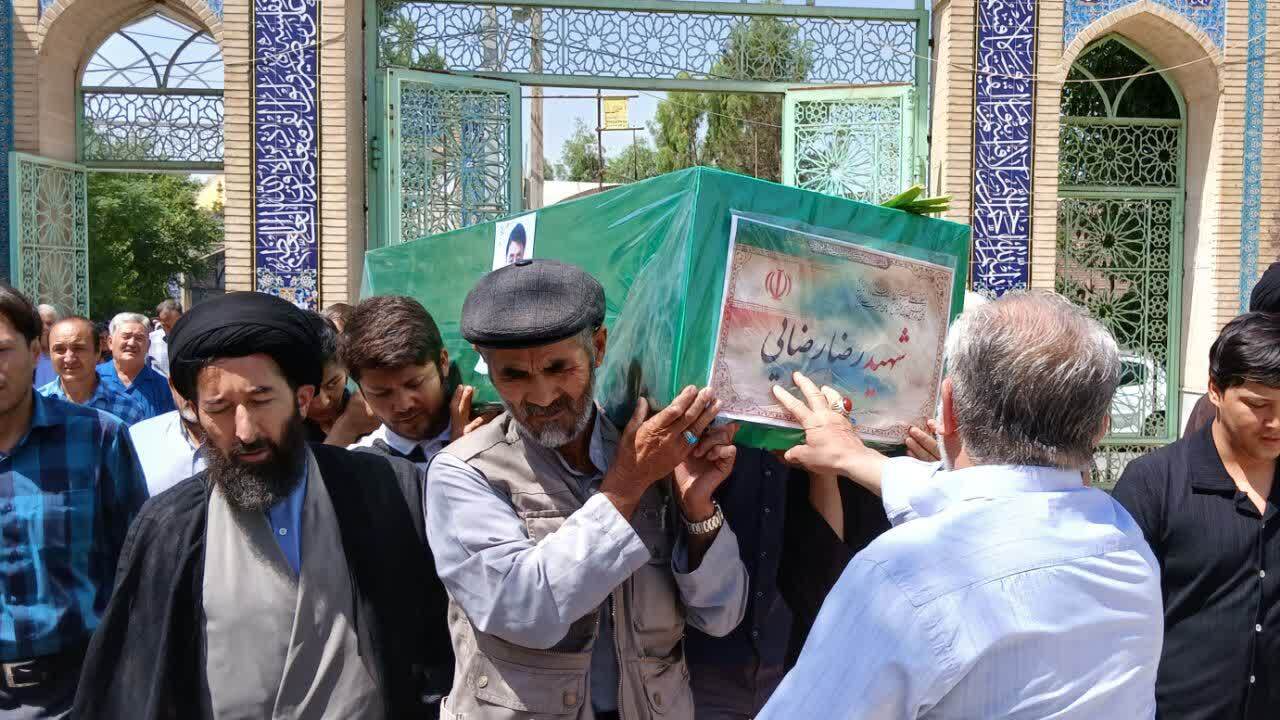 مراسم تشییع پیکر شهید افغانستانی در قرچک 