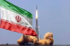 تصویر برگزیده رویترز از درخشش موشک ایرانی