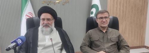 تجلیل نماینده ولی فقیه از کارکنان شبکه دنا 