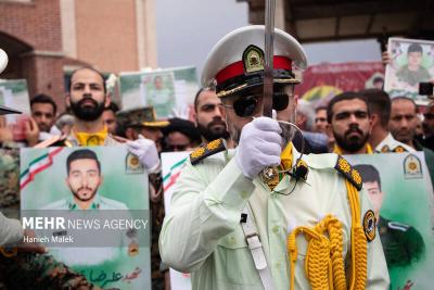 تشییع پیکر پاک سه شهید نیروی انتظامی درگرگان / عکس