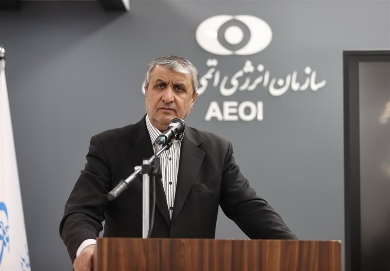  صنعت هسته‌ای، نماد موفق اراده‌ ملت ایران در دستیابی به استقلال است 