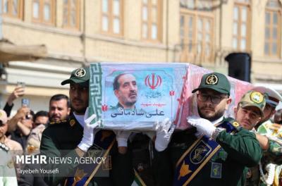  خاکسپاری پیکر سردار شهید علی شادمانی /عکس