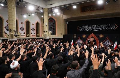  مراسم عزاداری حسینیه امام خمینی(ره) در محرم