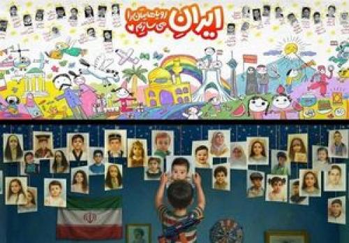 کودکان شهید تجاوز اسرائیل؛ نقش جدید دیوارنگاره میدان انقلاب +عکس