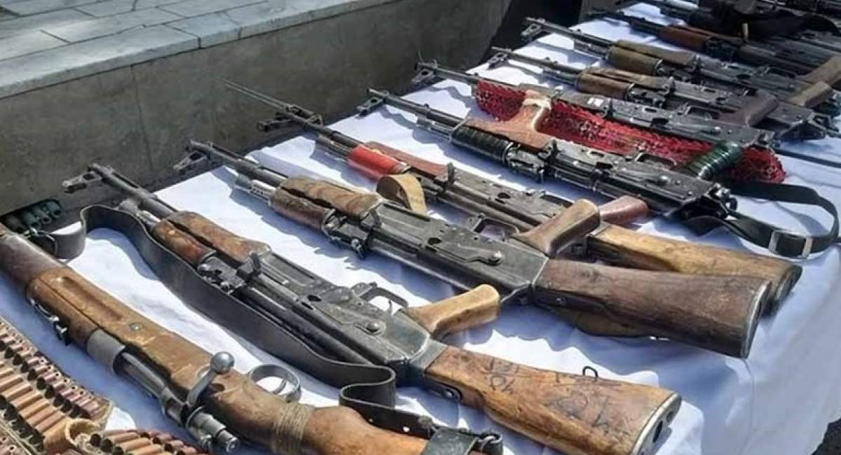 دستگیری ۱۲ نفر از دارندگان سلاح و مهمات غیرمجاز 