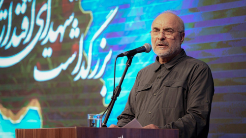  نه زیر بار جنگ تحمیلی می‌رویم نه زیر بار صلح تحمیلی +فیلم