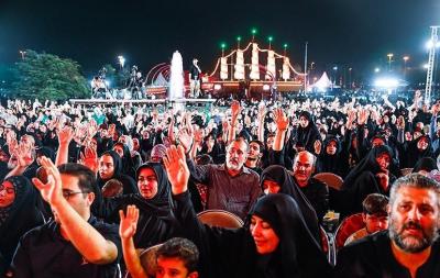 سوگواره آیینی محرم شهر در میدان آزادی /عکس