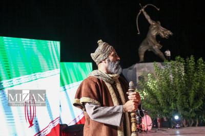  آیین رونمایی از مجسمه آرش کمانگیر / عکس