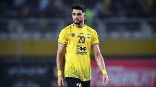 استقلال بالاخره بازیکن گرفت