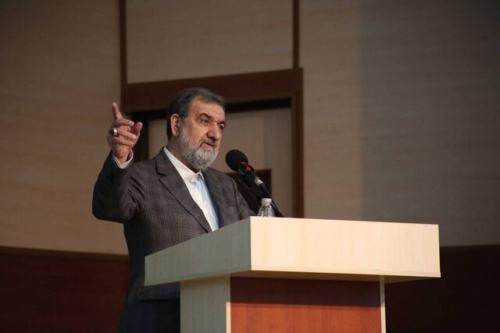 تا چندین رده فرماندهان نظامی توانمند، تربیت شده‌ است