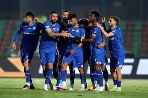  مدافع سپاهان به استقلال پیوست 