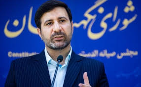 مردم در جنگ تحمیلی مانند کوه پشت نیروهای مسلح ایستادند