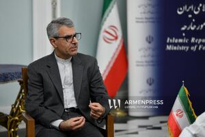  ایران از مذاکره گریزان نیست/ از ابتکار «چهارراه صلح» ارمنستان حمایت می‌کنیم