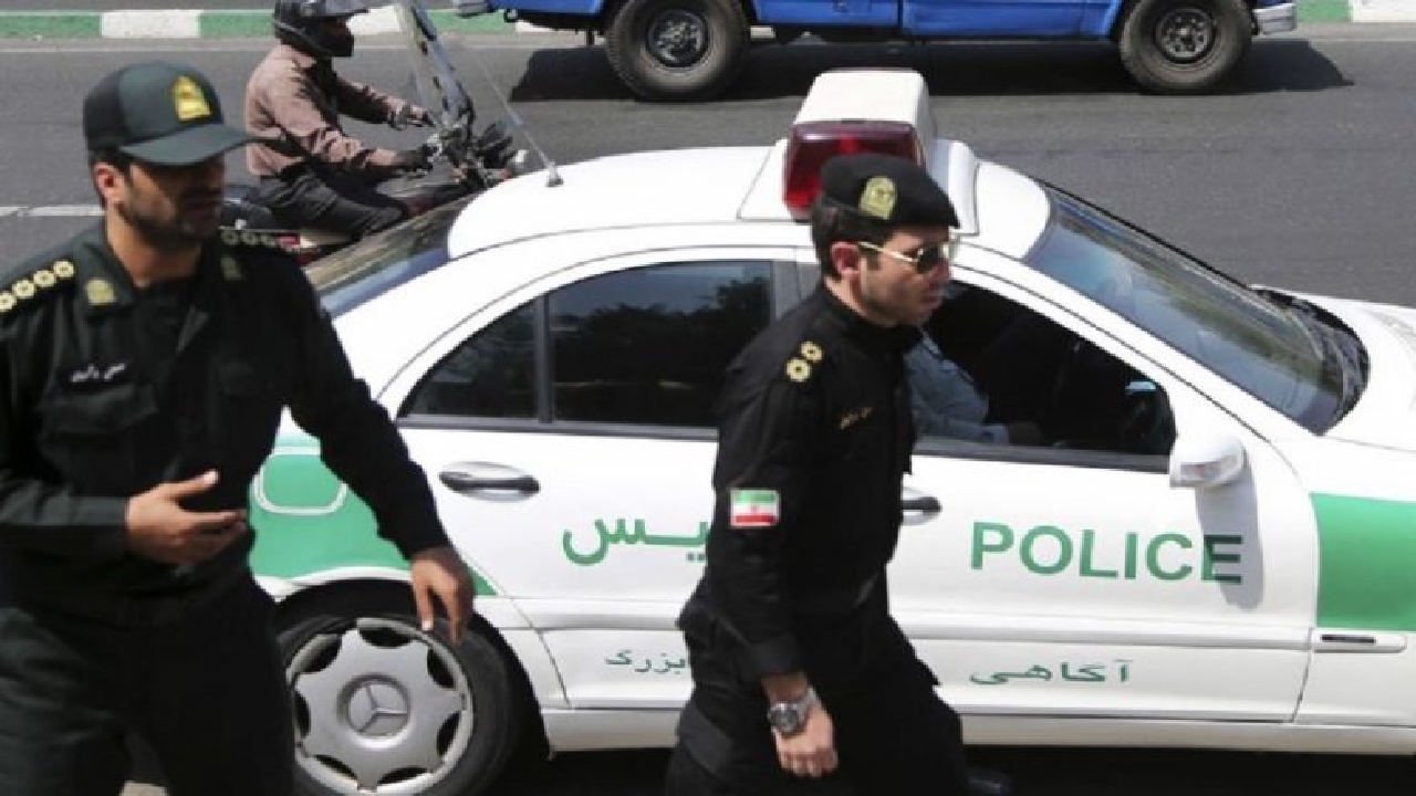 کشف ۹۰۰ خودروی مسروقه و دستگیری سارق