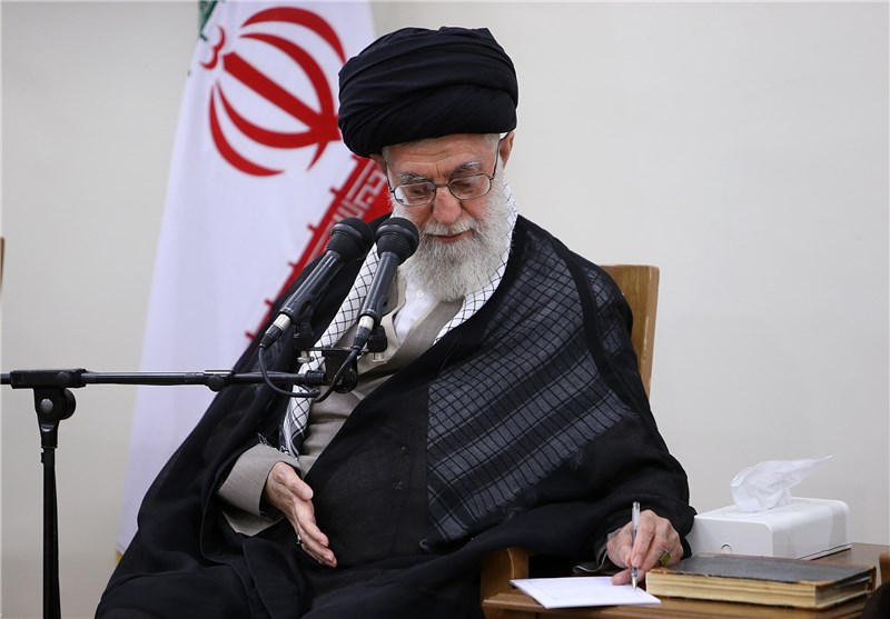  انتصاب احمدیان و شمخانی به عنوان نمایندگان رهبری در شورای دفاع 