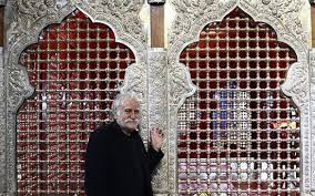  هنرمندی که هنرش به ضریح ها گره خورده +عکس