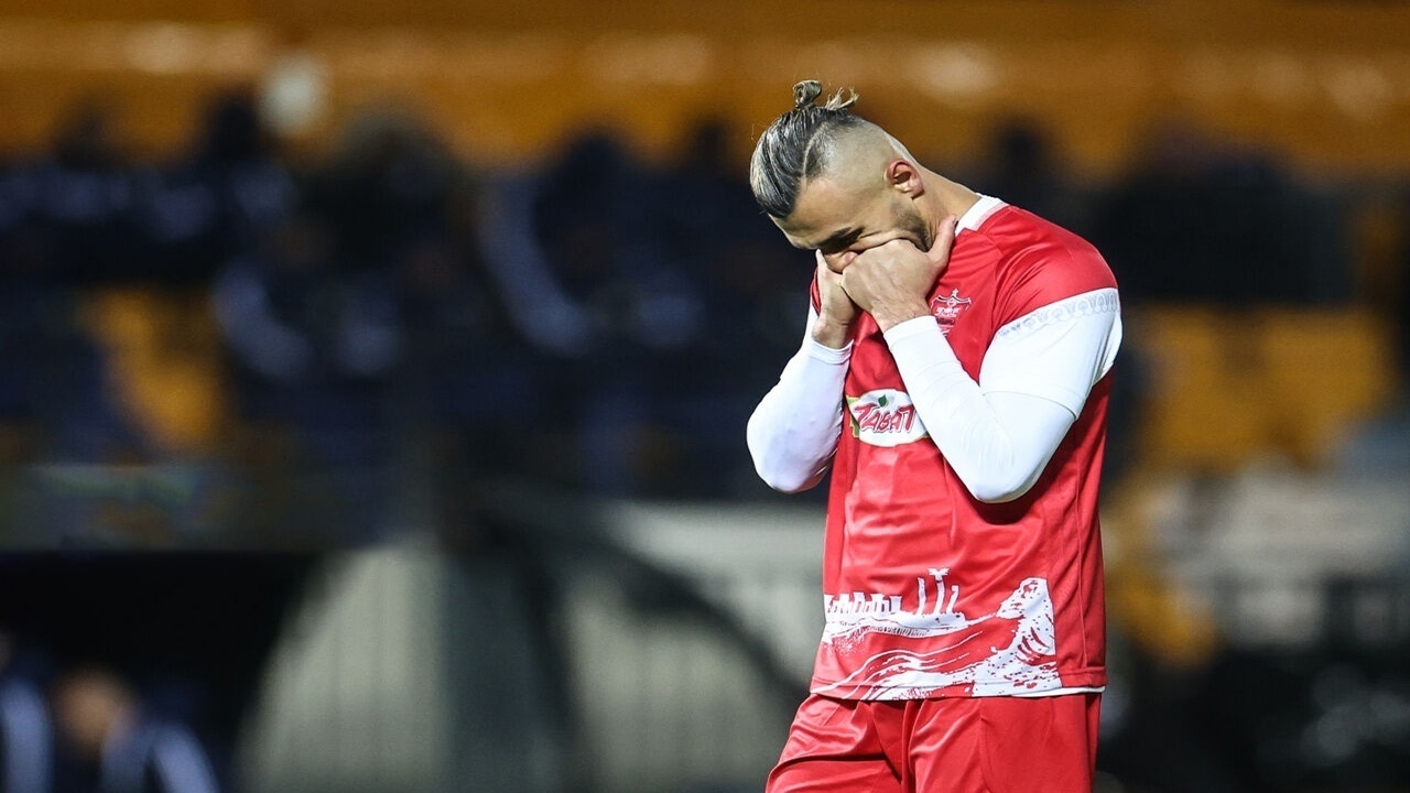 اختلاف پرسپولیس و دورسون برای فسخ قرارداد 