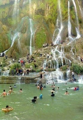  عکس/ آبشاری شگفت انگیز در لرستان 