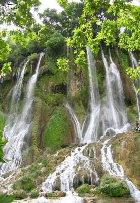  عکس/ آبشاری شگفت انگیز در لرستان 
