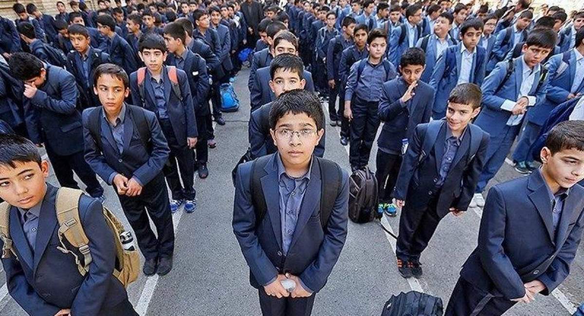 مدارس دولتی حق امتناع از ثبت‌نام ندارند 
