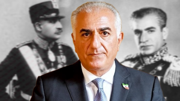 وارث دیکتاتوری، سنگ دموکراسی را به سینه می‌زند +عکس 