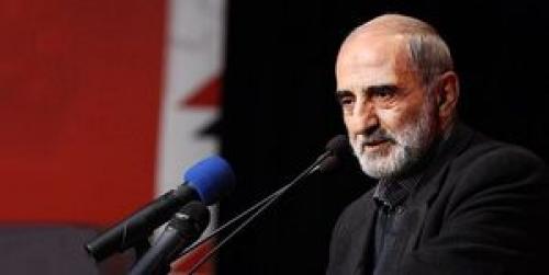 اینجا که کوفه نیست خوارج علم شوند!