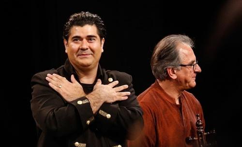 حنجره سالار عقیلی بیمه شد 