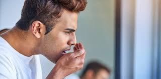  چگونه بوی بد دهان را برطرف کنیم؟ 