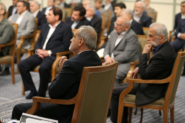 پیشنهادی به دولت برای روایت قدرت