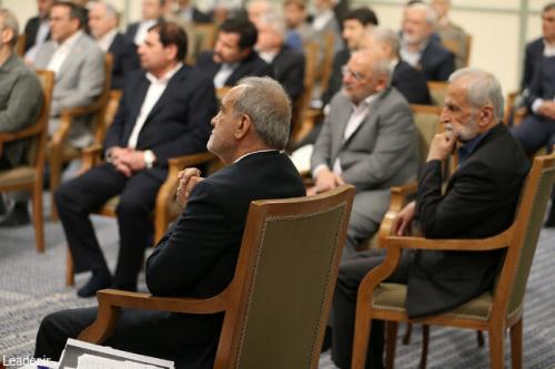 پیشنهادی به دولت برای روایت قدرت